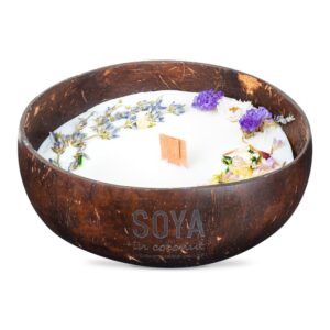Świeca sojowa z kwiatami Lavender Soya In Coconut Lavender