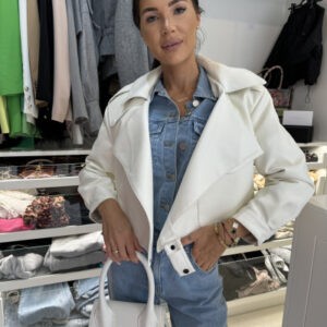 Kurtka z eko skóry z czarnymi guzikami kremowa Gomma 09, 26