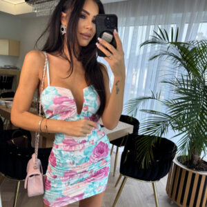 Sukienka mini drapowana z wycięciem na dekolcie w różowo miętowe kwiaty Olivia kremowa 19